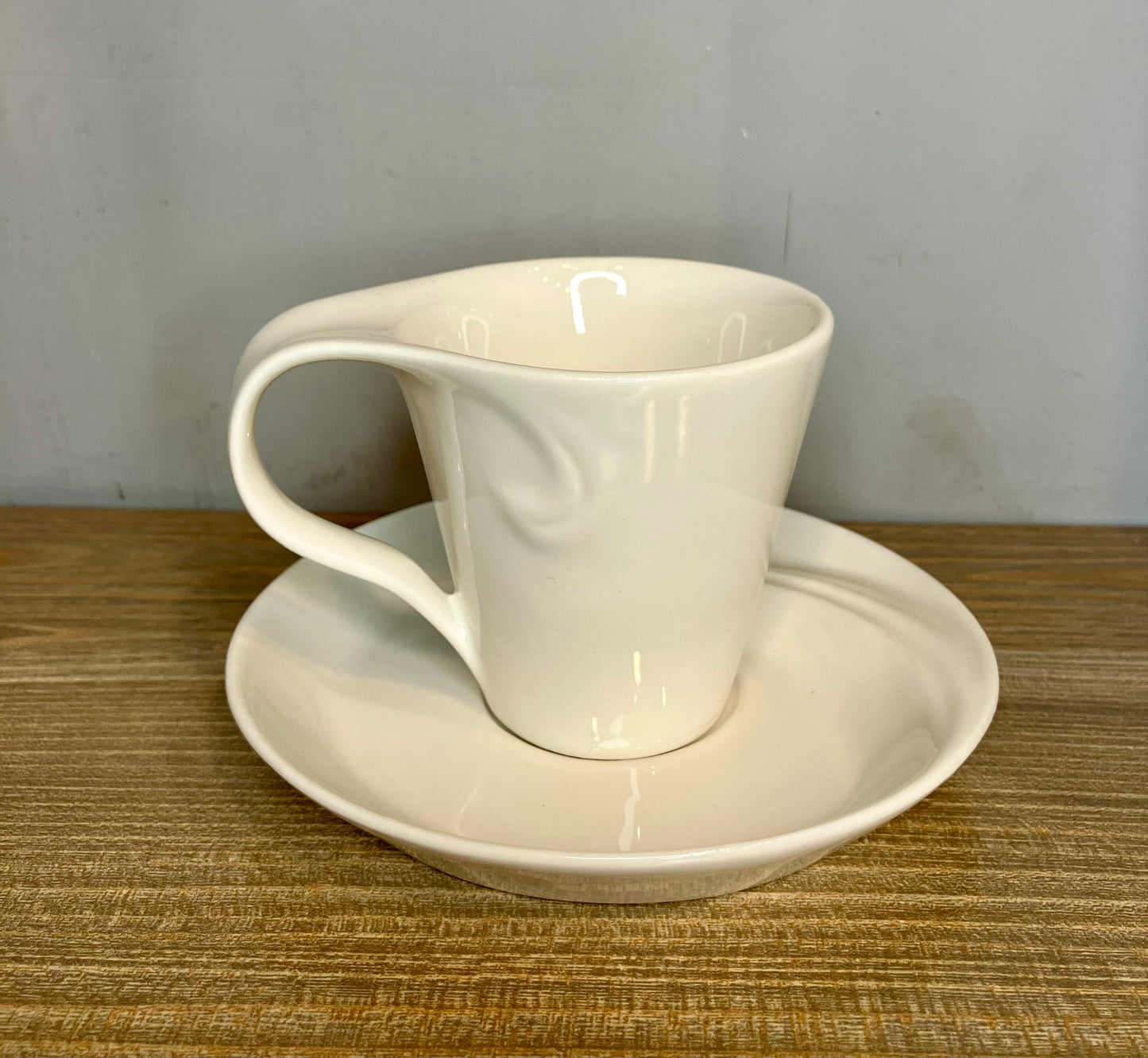 Symphony Cup Saucer Box 4Pcs