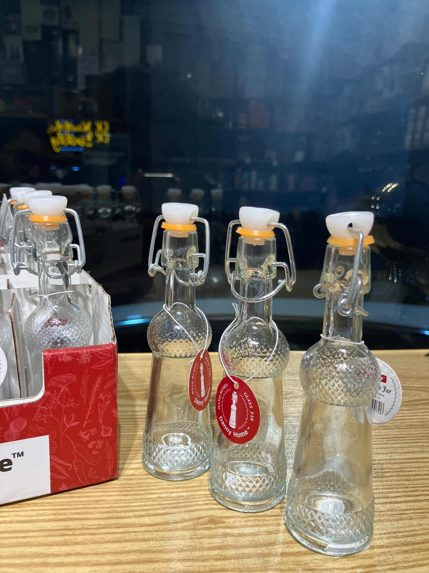 Danny Home Sealed Glass Jar 1Pcs