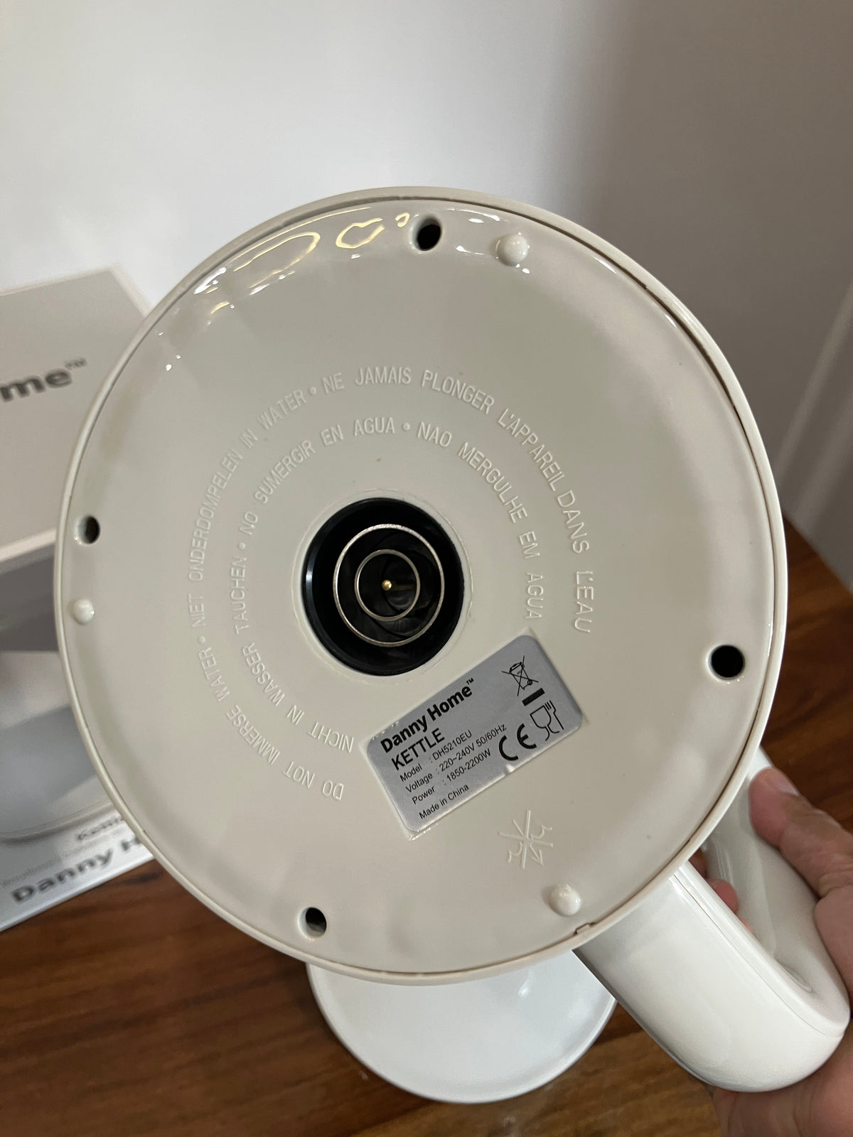 Danny home Premium Electric Kettle 1.7L