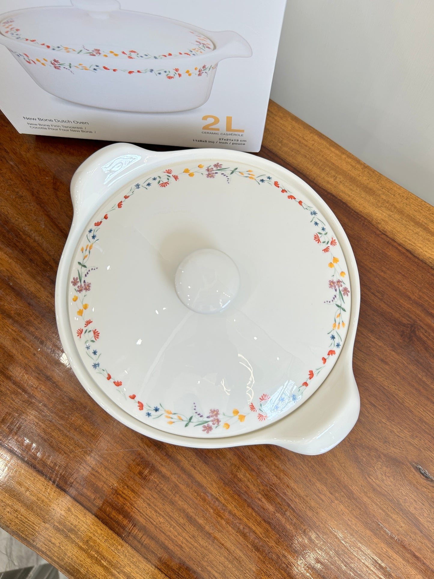 Danny Home Bone Oven Casserole With Lid 1Pcs