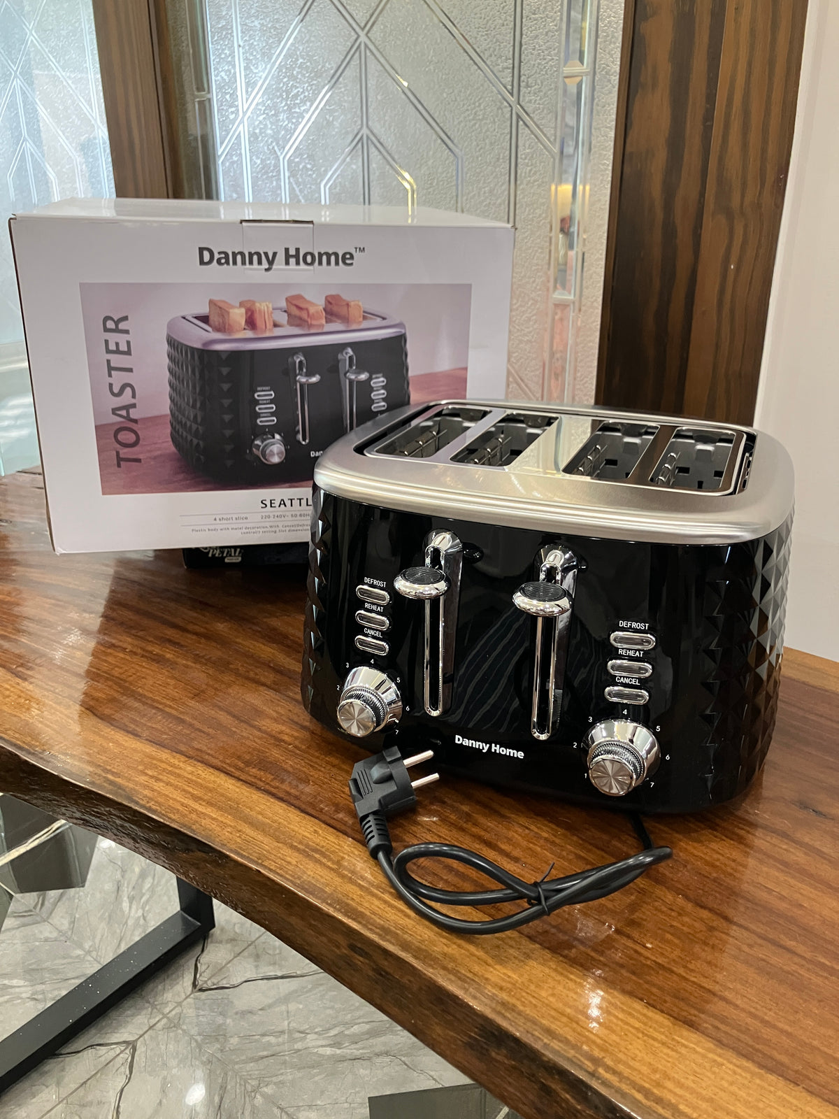 Danny Home Seattle Electric Toaster (4 Slot)