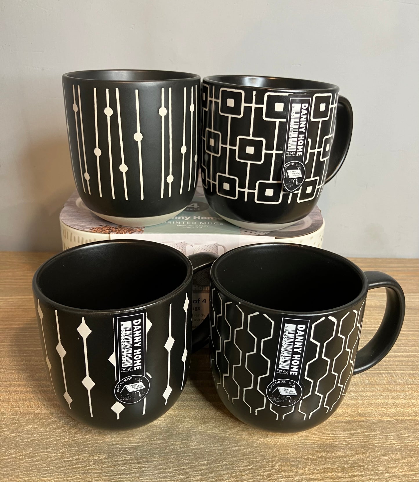 Danny Home Matt Black Mugs 4Pcs