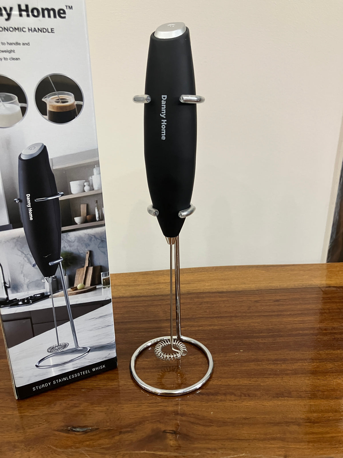 Danny Home Milk/Coffee Beater + Stand