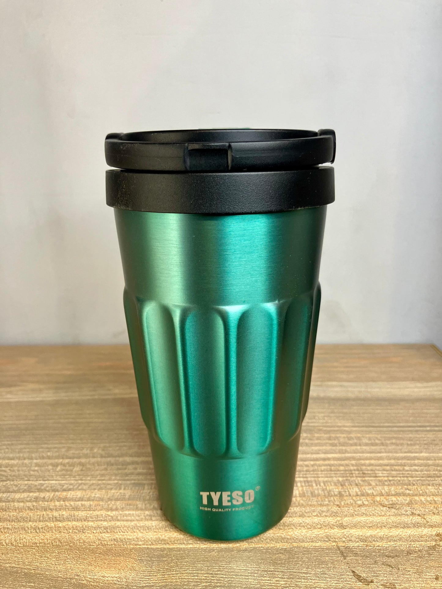 Tyeso Insulated Bottle 1Pcs