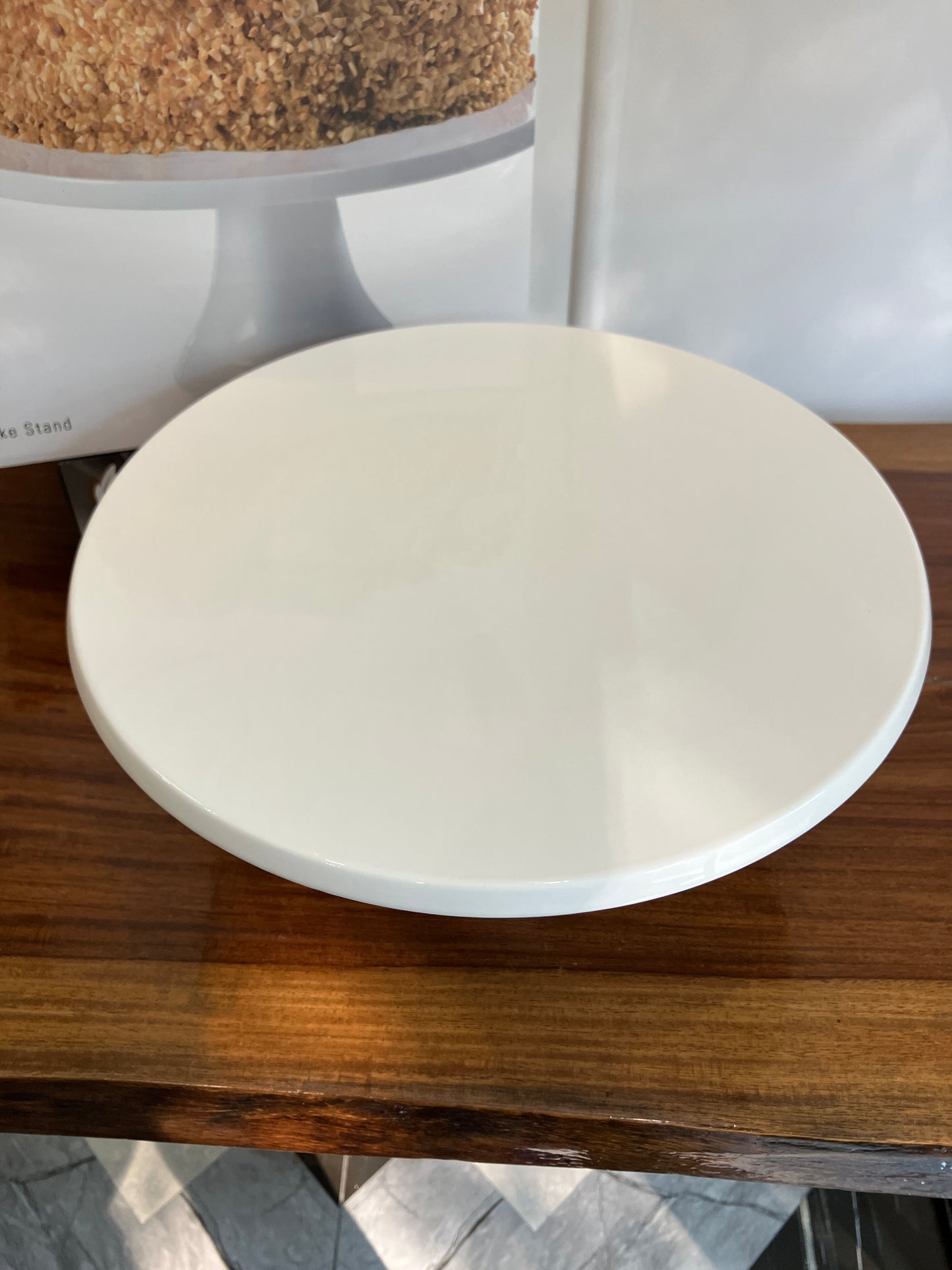 Danny Home Porcelain Cake Dish