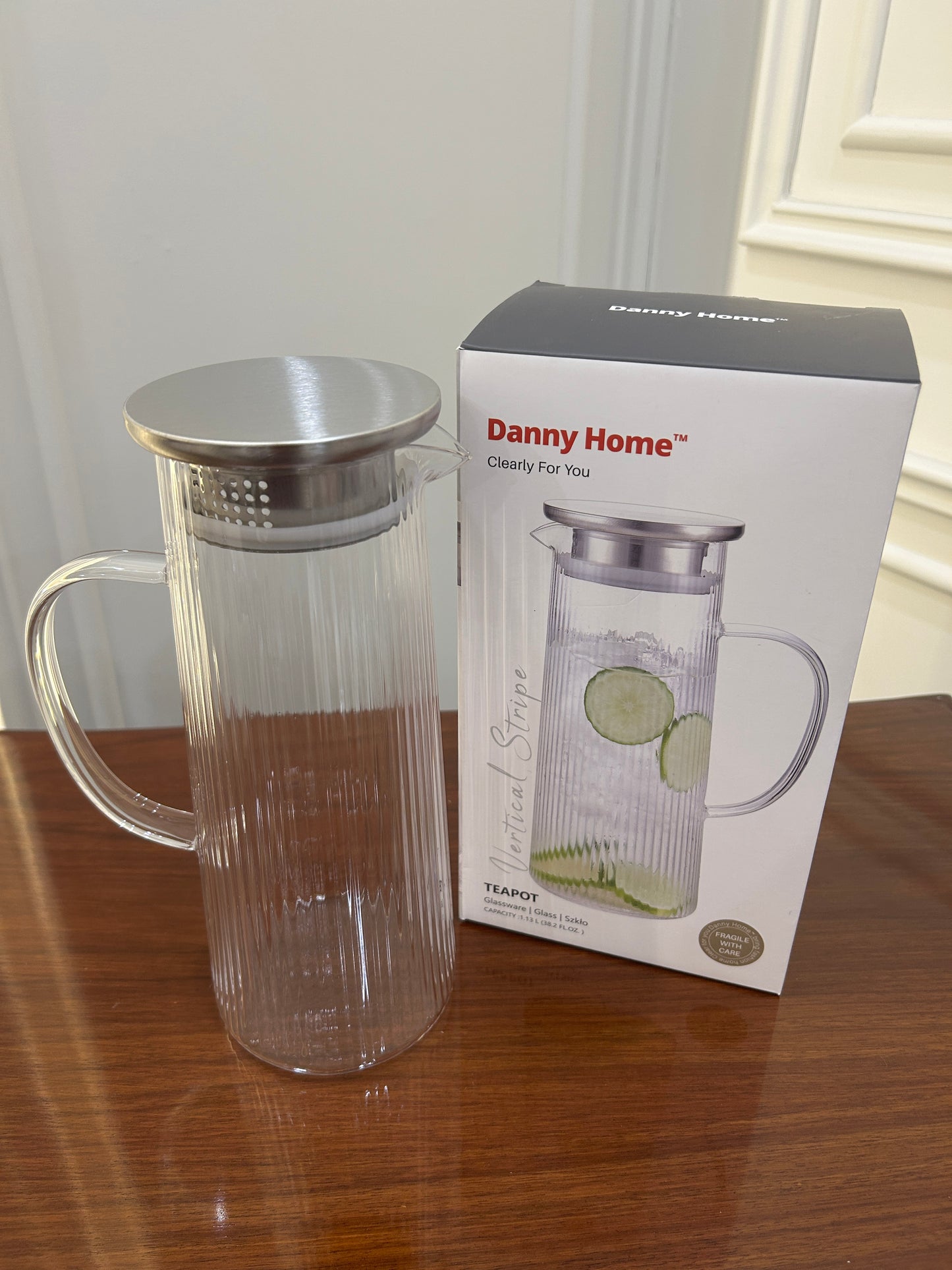 Danny Home Vertical Stripe Jug 1Pcs