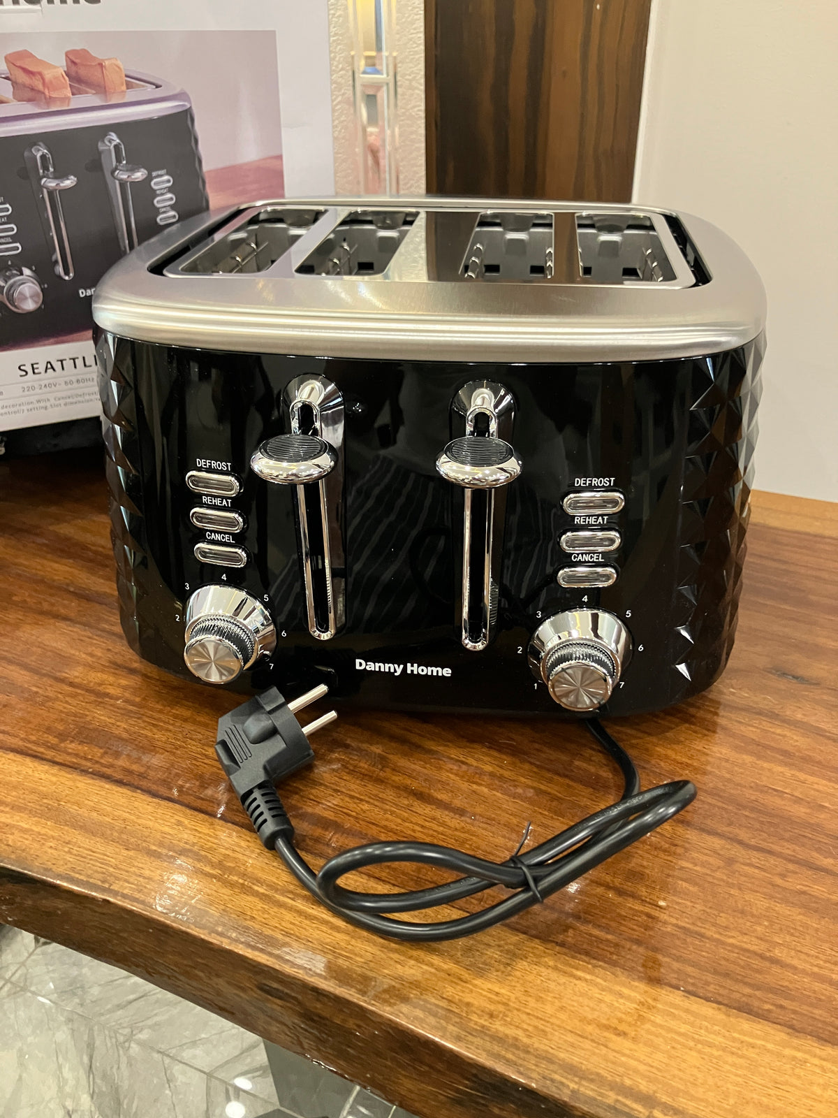 Danny Home Seattle Electric Toaster (4 Slot)
