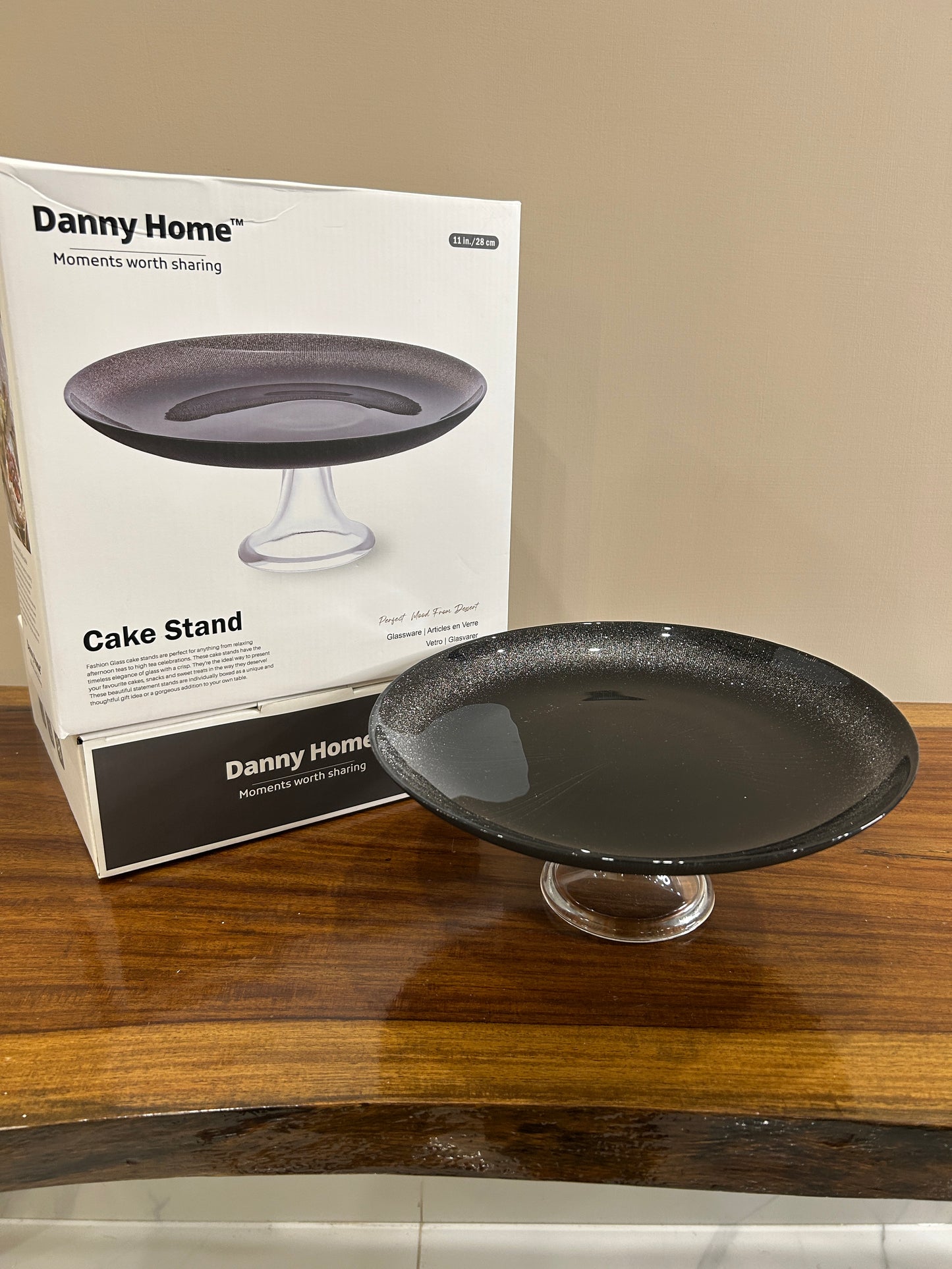 Danny Home Glass Cake Dish Star Black