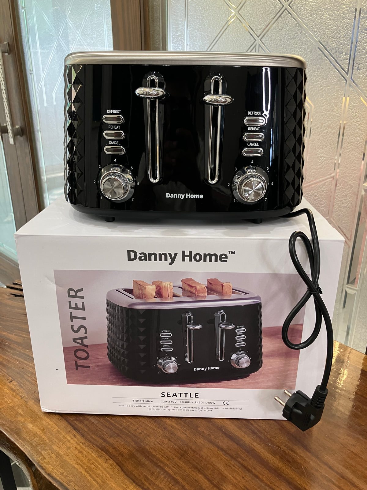 Danny Home Seattle Electric Toaster (4 Slot)