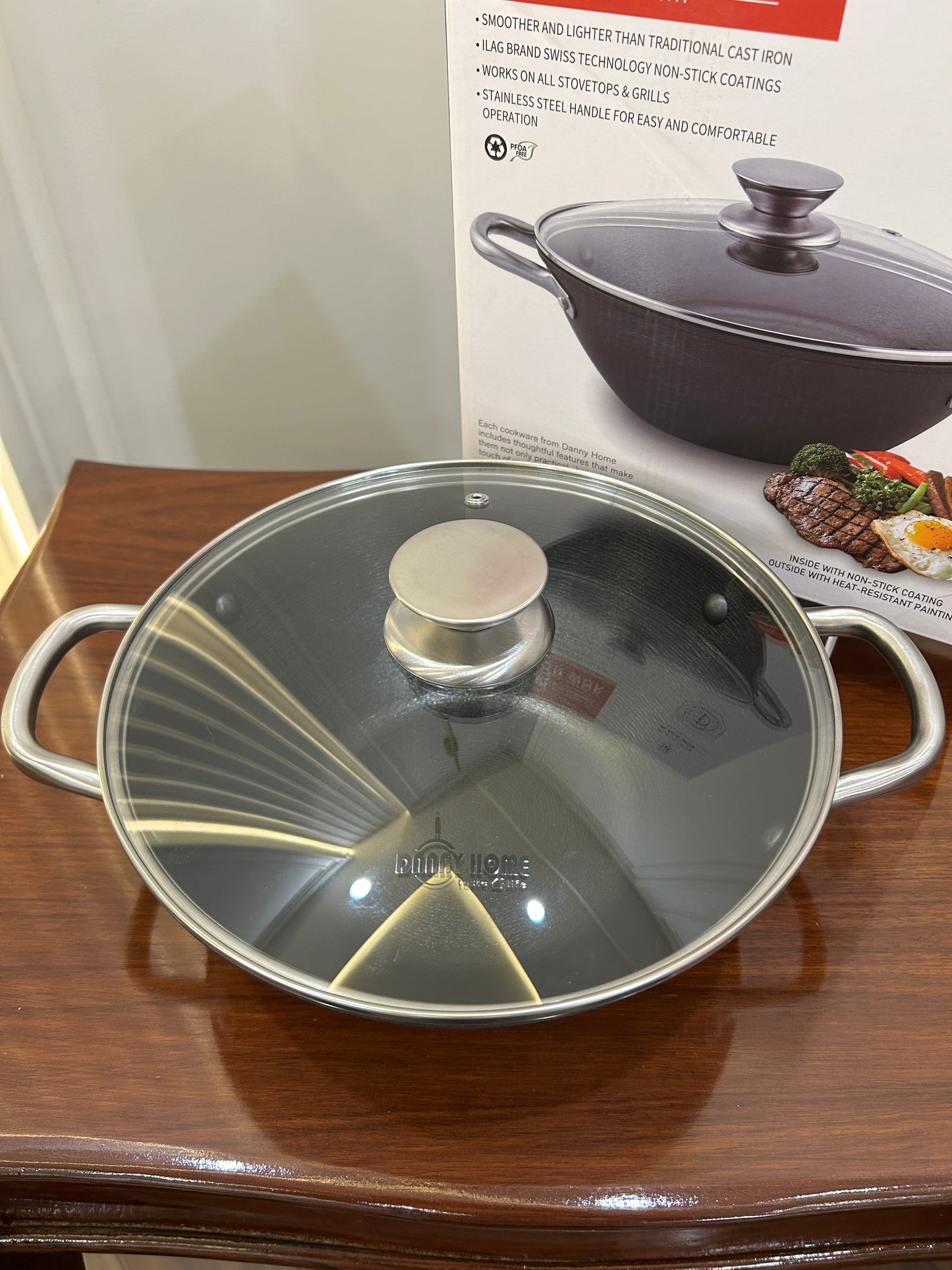 Danny Home Cast-Iron Wok 26CM