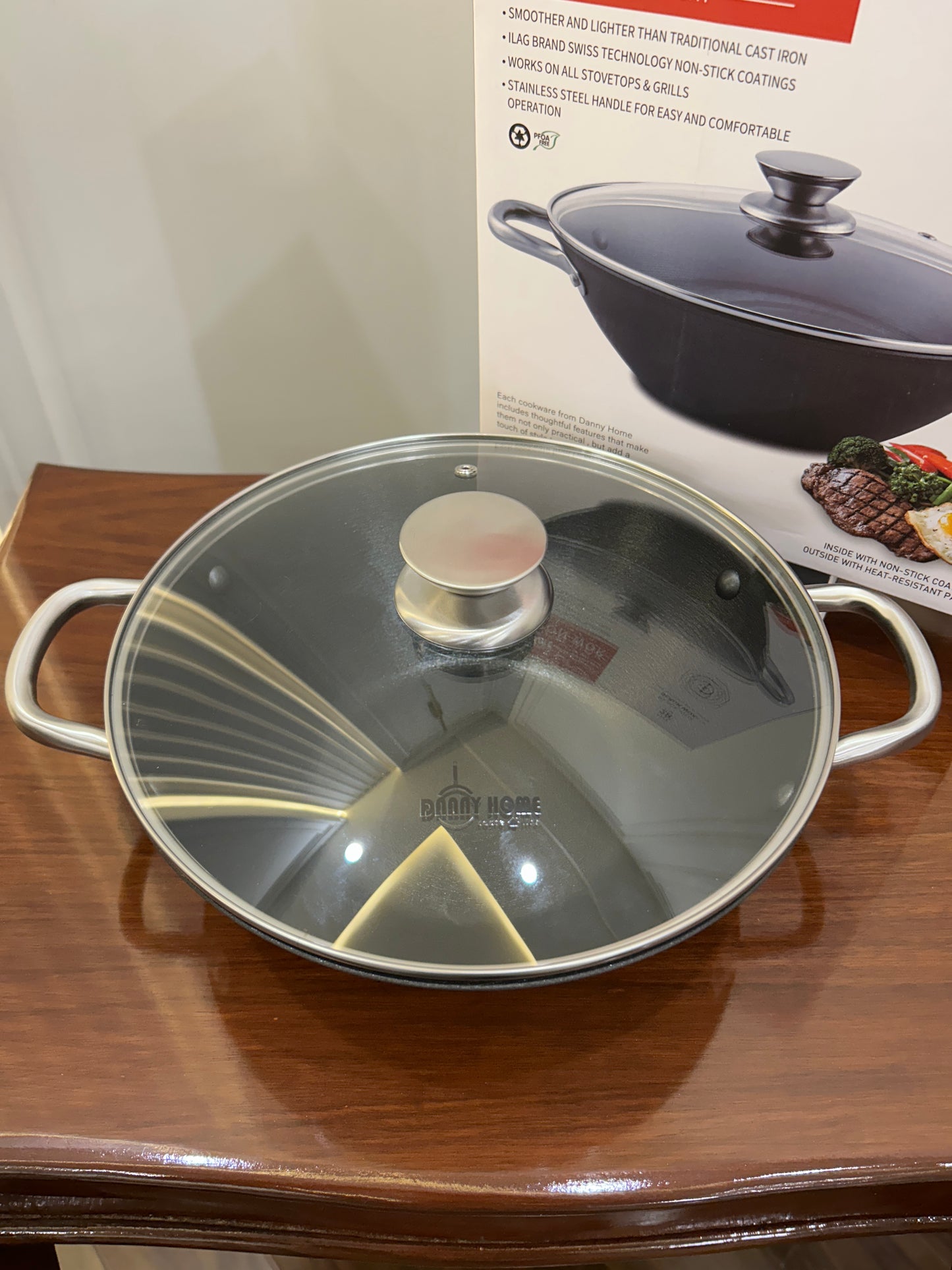 Danny Home Cast-Iron Wok 28CM