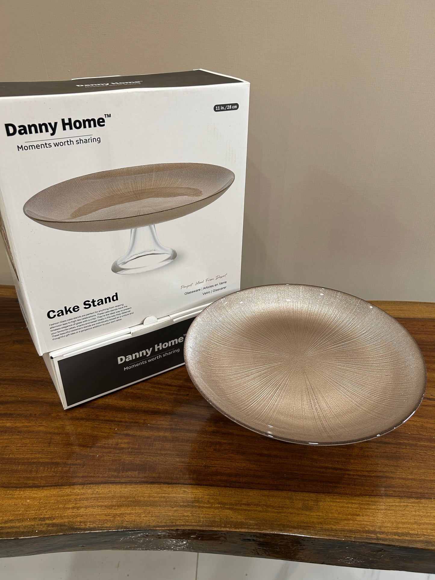 Danny Home Glass Cake Dish Shiny Beige