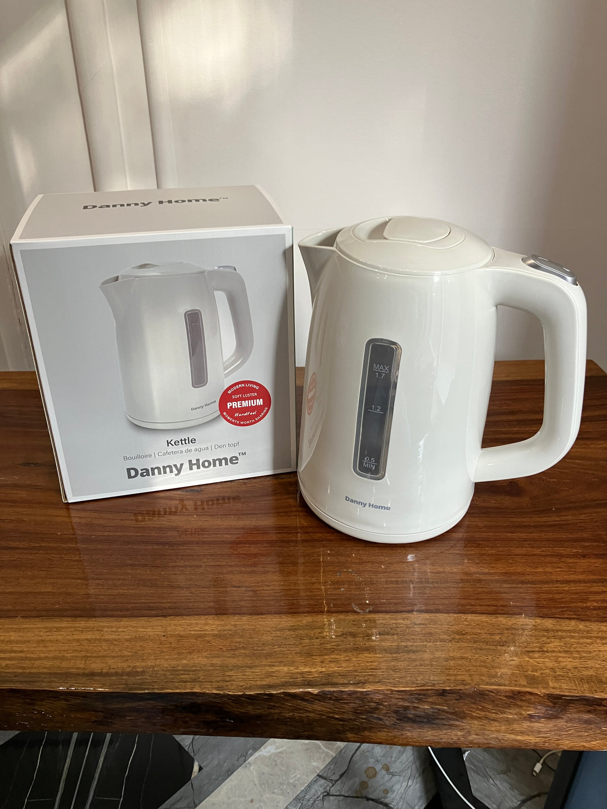 Danny home Premium Electric Kettle 1.7L