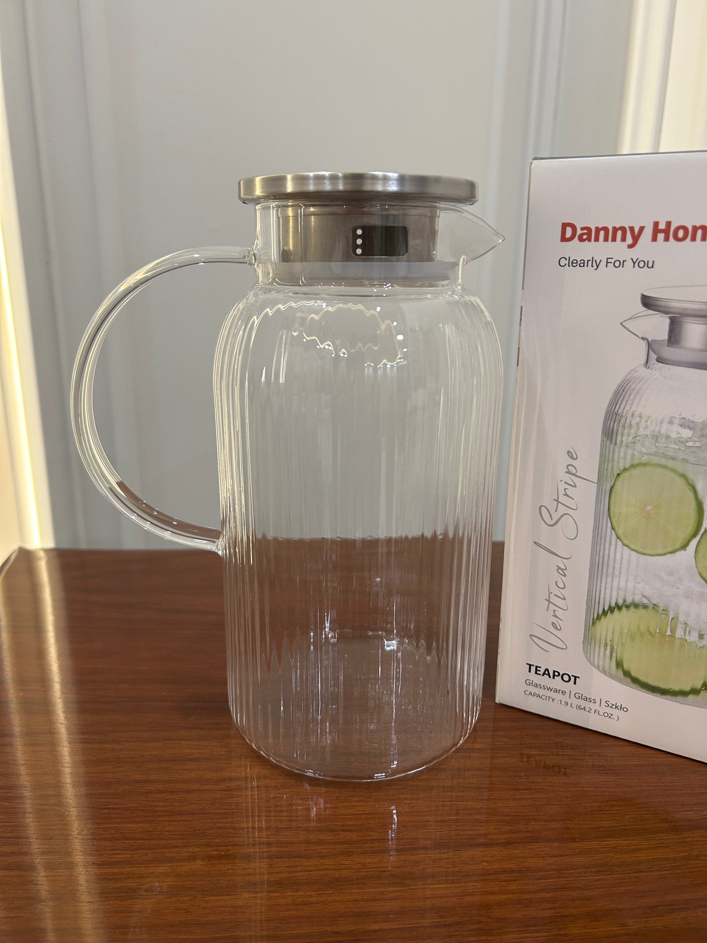 Danny Home Vertical Stripe Jug 1Pcs