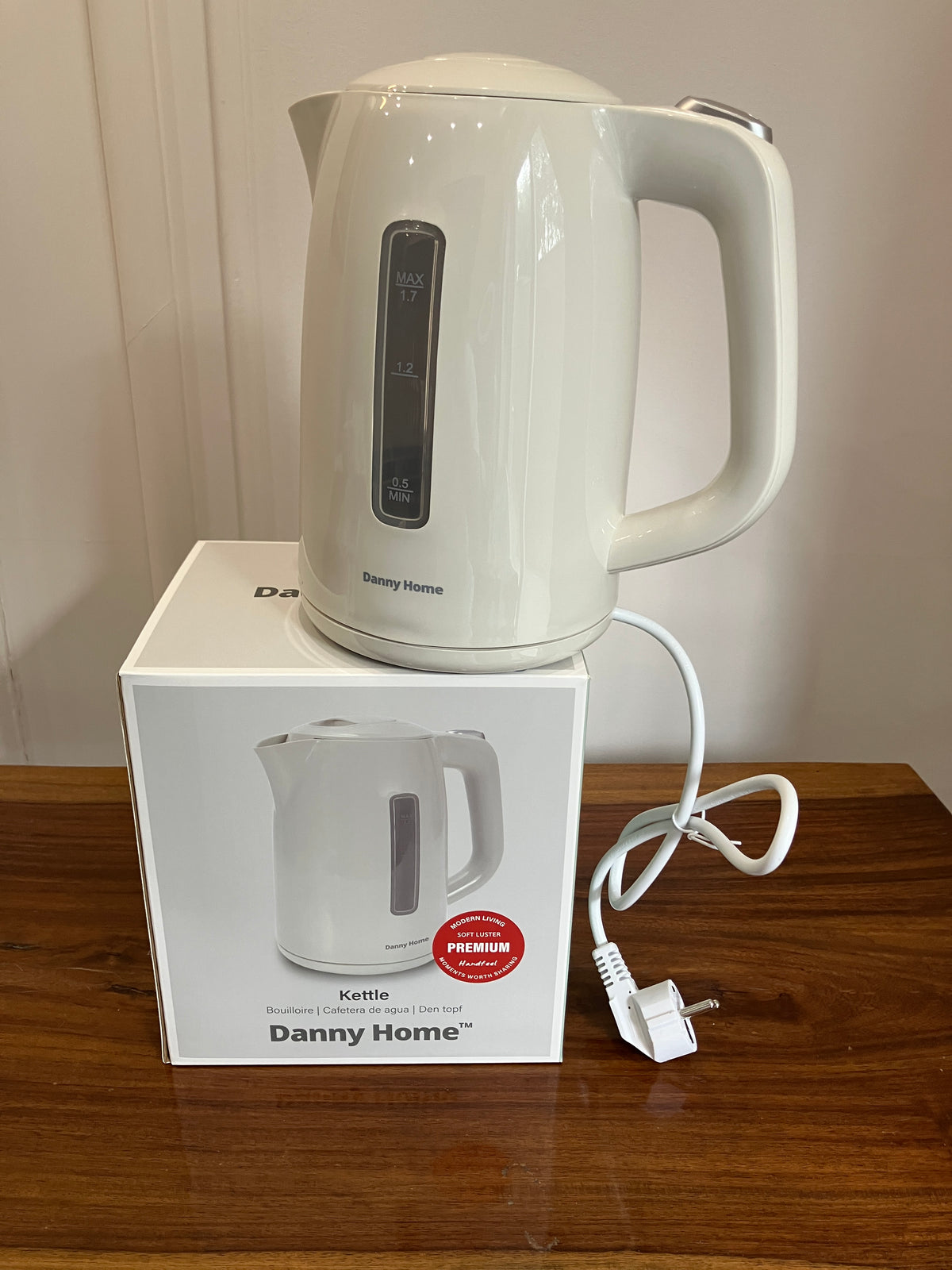 Danny home Premium Electric Kettle 1.7L