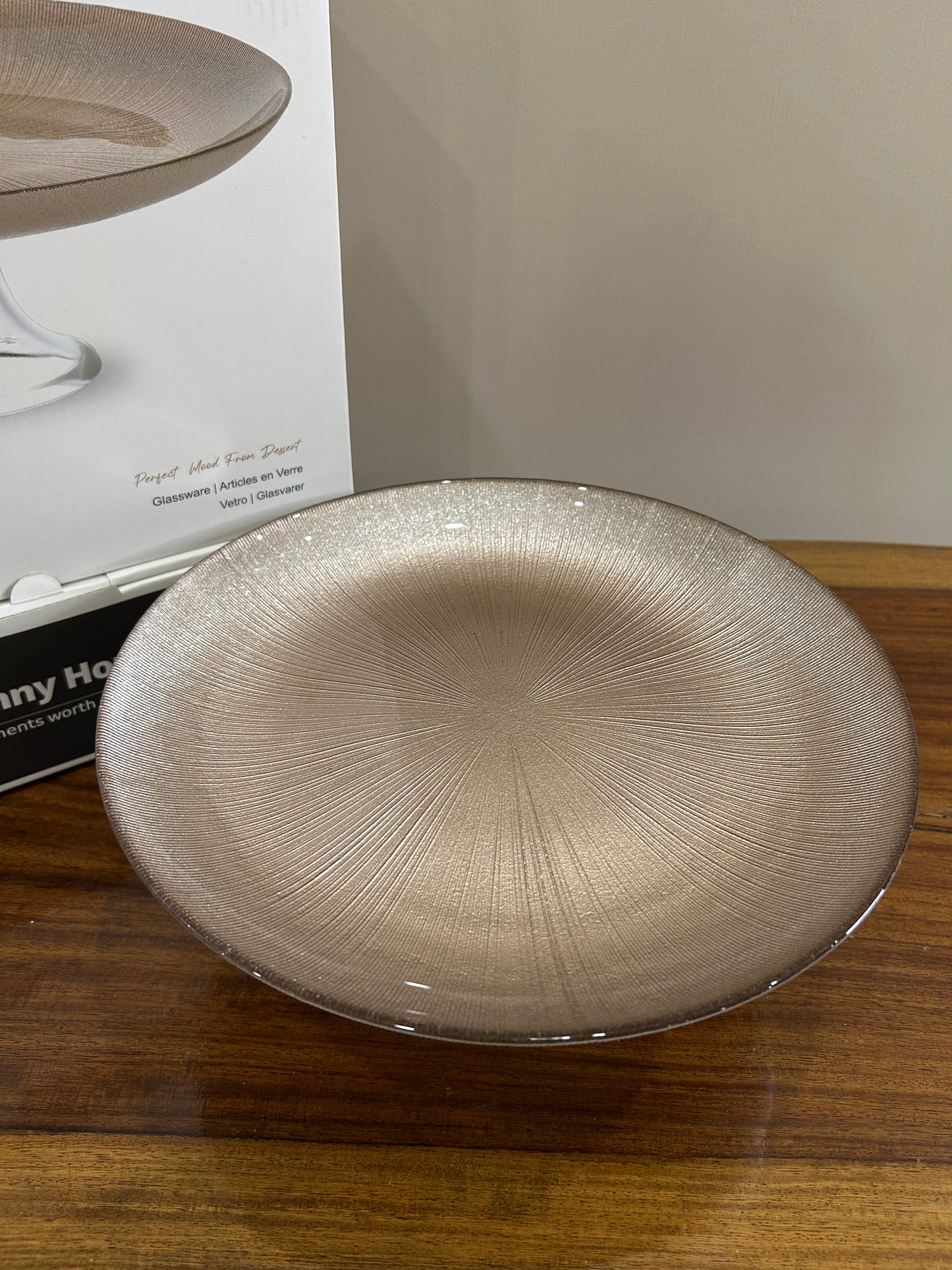 Danny Home Glass Cake Dish Shiny Beige