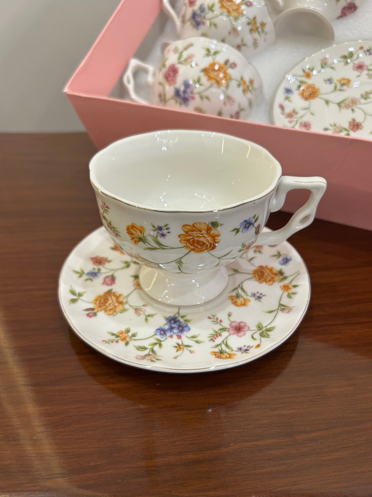 Premium Autumn Floral Cup Saucer Set 12Pcs