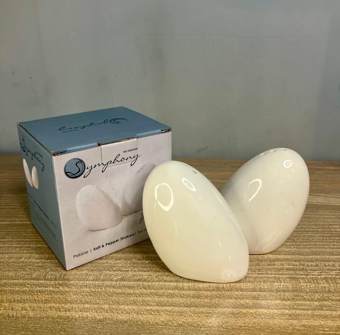 Symphony Pebble Salt & Pepper Shaker Set