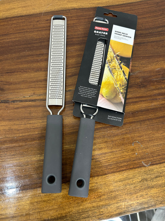 Danny Home Hand Held Grater 1Pcs