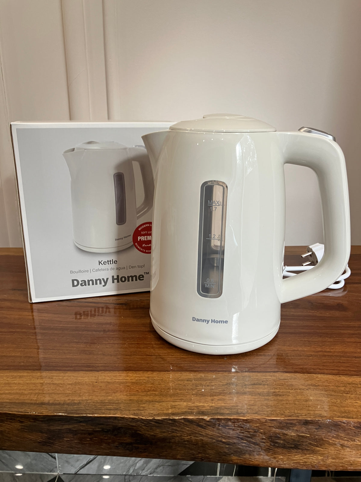 Danny home Premium Electric Kettle 1.7L