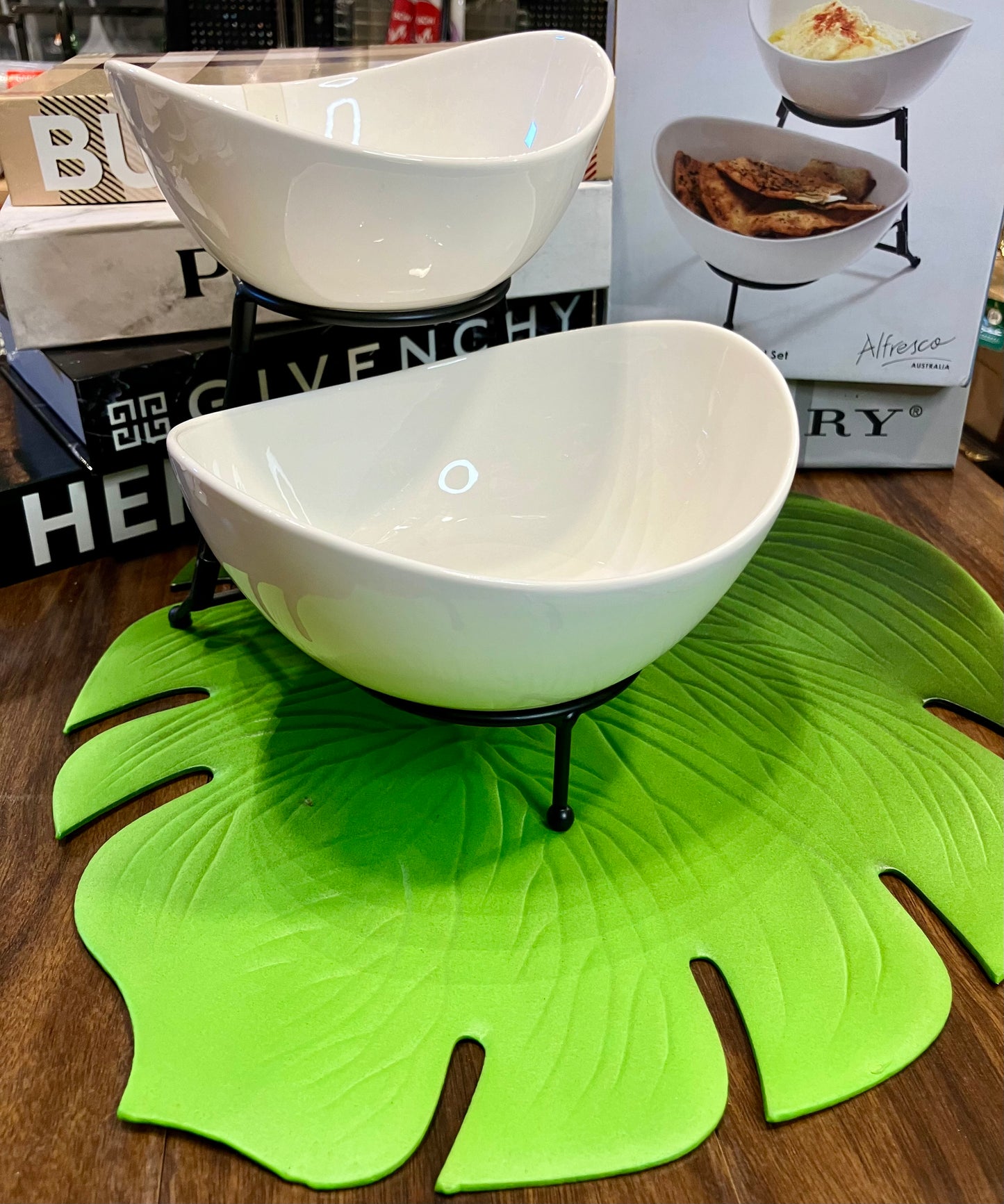 Symphony Oval Bowl & Stand Set