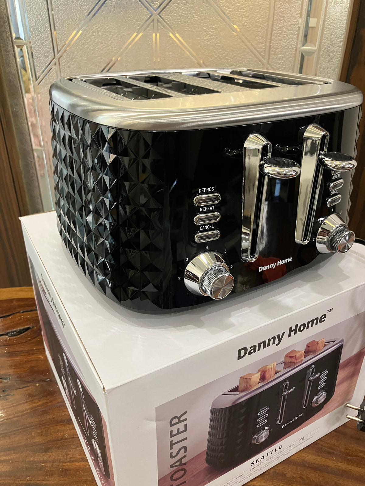 Danny Home Seattle Electric Toaster (4 Slot)