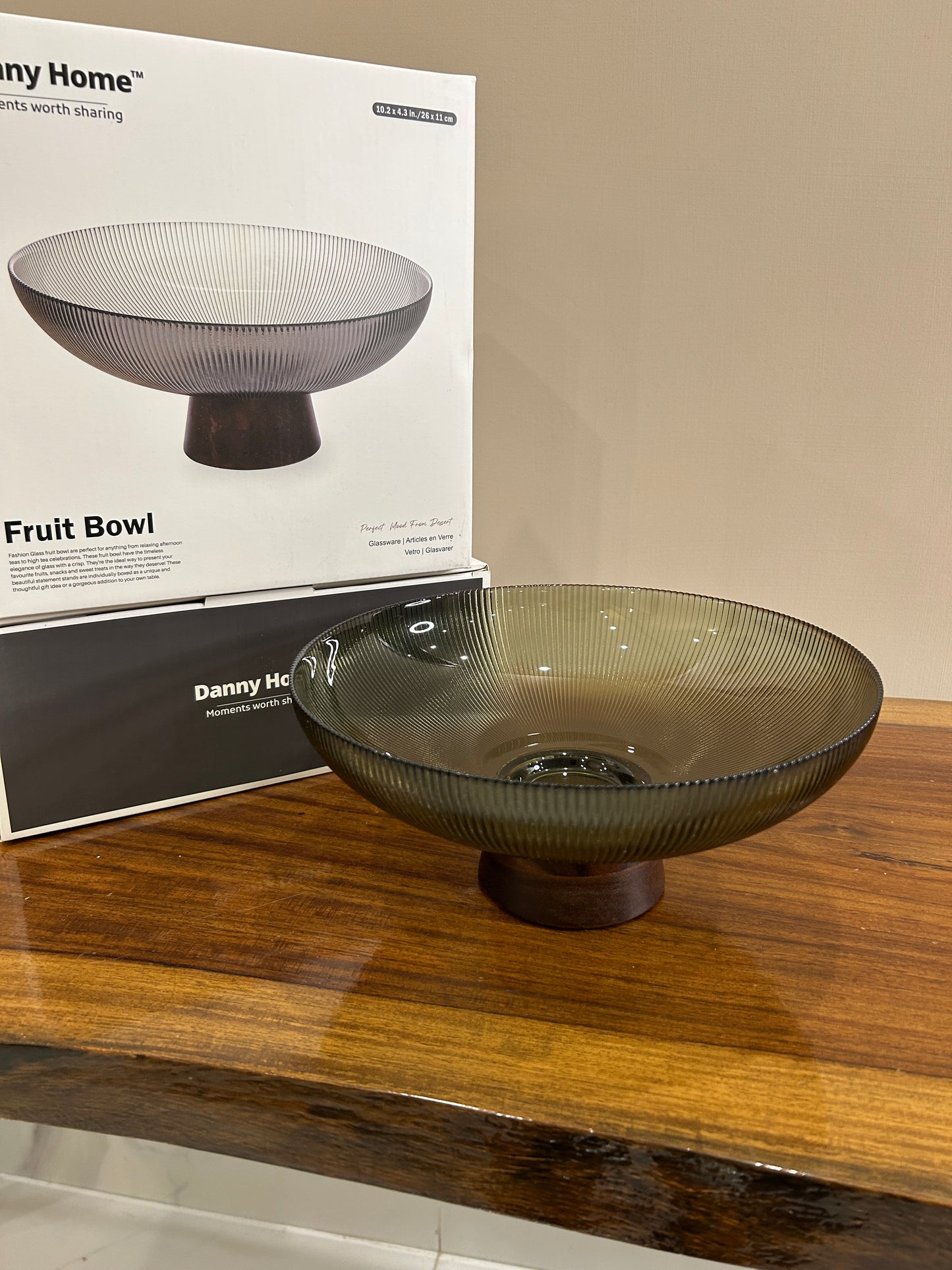 Danny Home Smoky Glass Pedestal Fruit Bowl (Medium)
