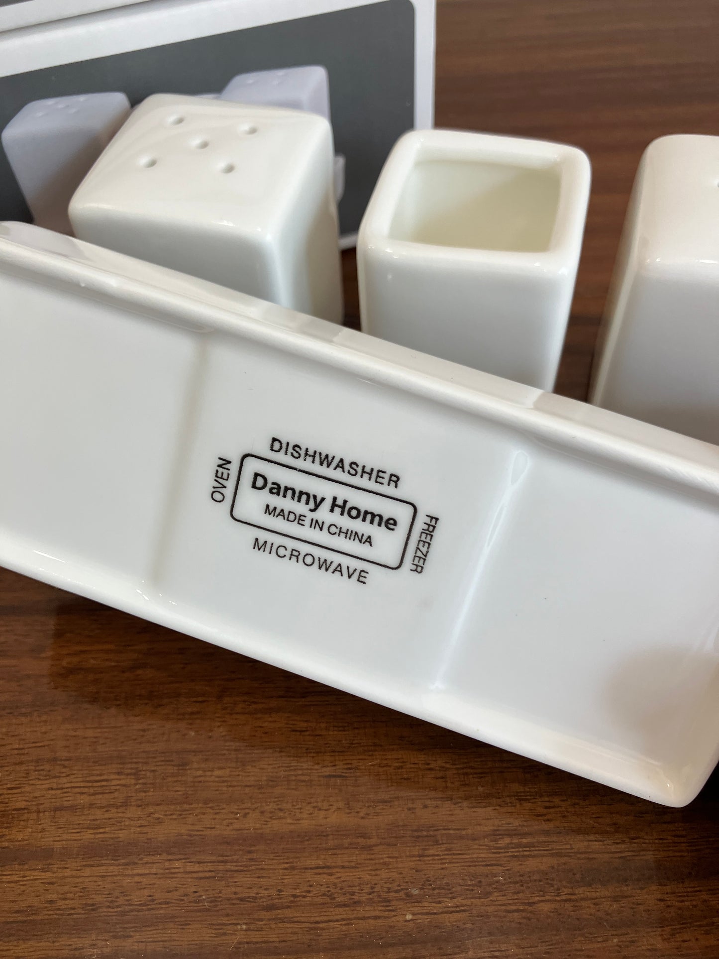 Danny Home Cube Salt & Pepper Set 4Pcs