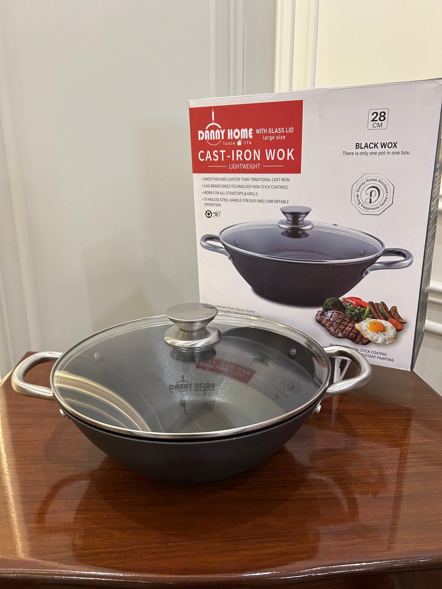 Danny Home Cast-Iron Wok 28CM