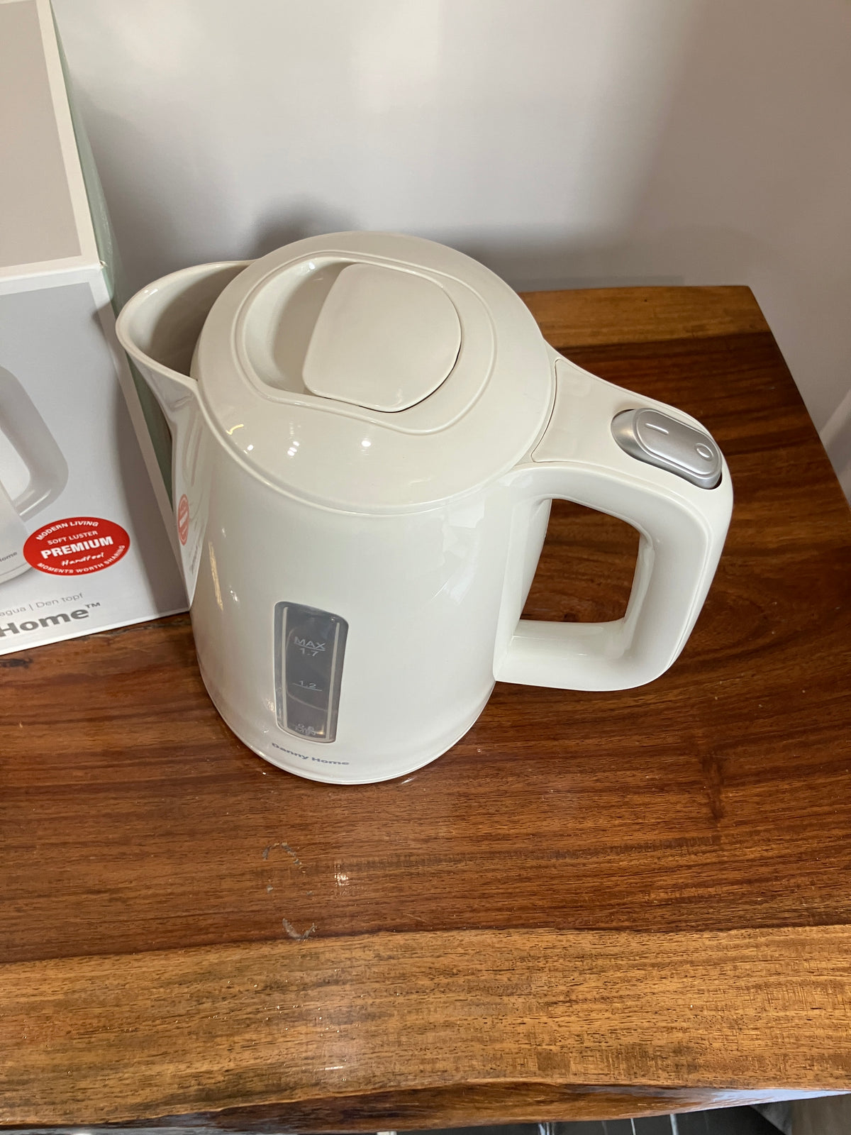 Danny home Premium Electric Kettle 1.7L