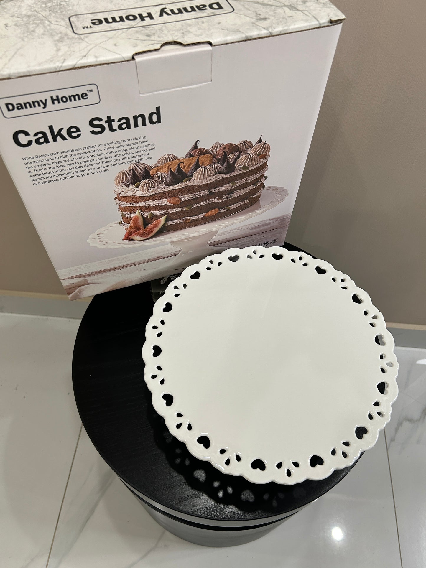 Danny Home Ceramic Cake Stand