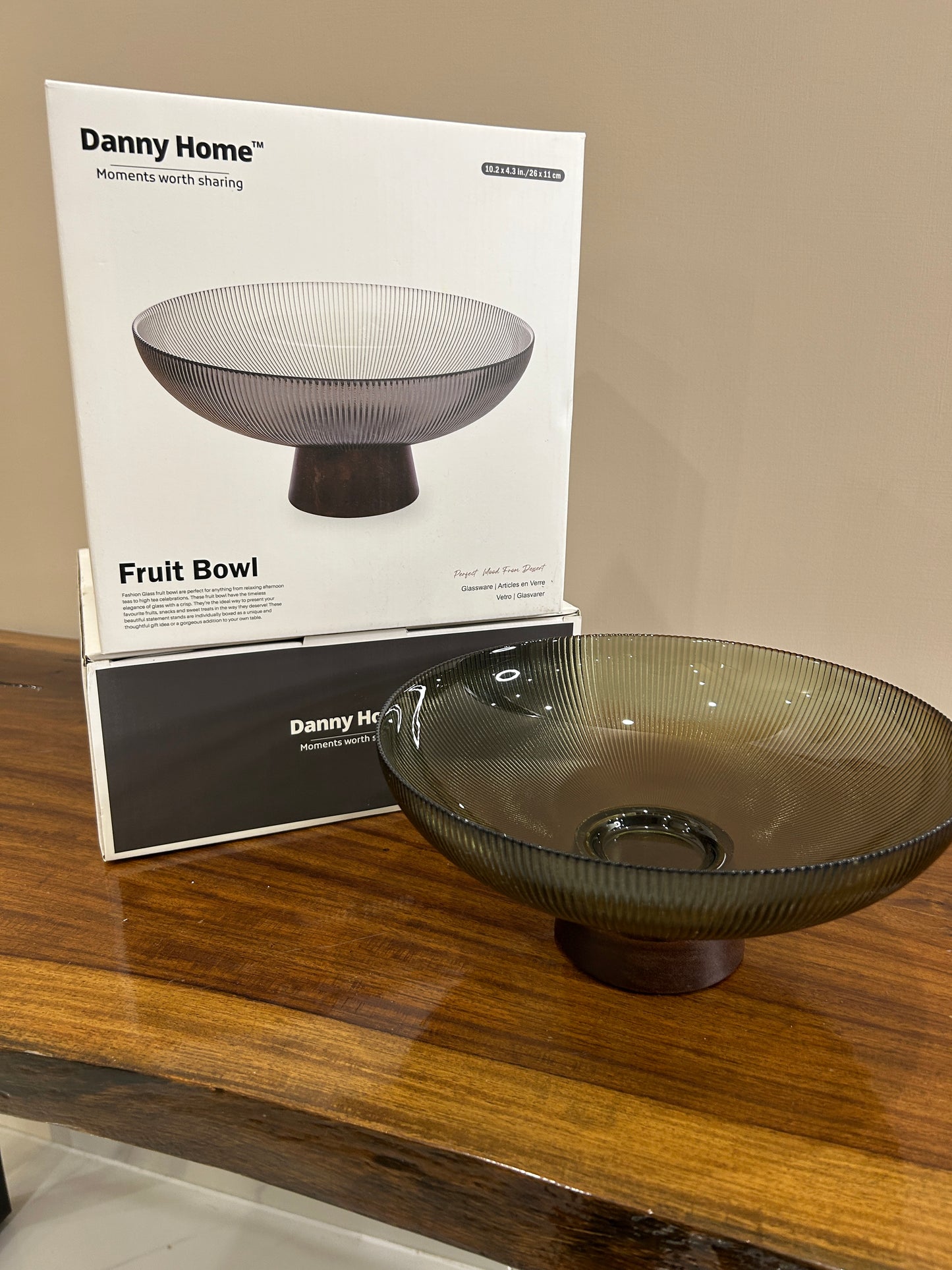 Danny Home Smoky Glass Pedestal Fruit Bowl (Medium)