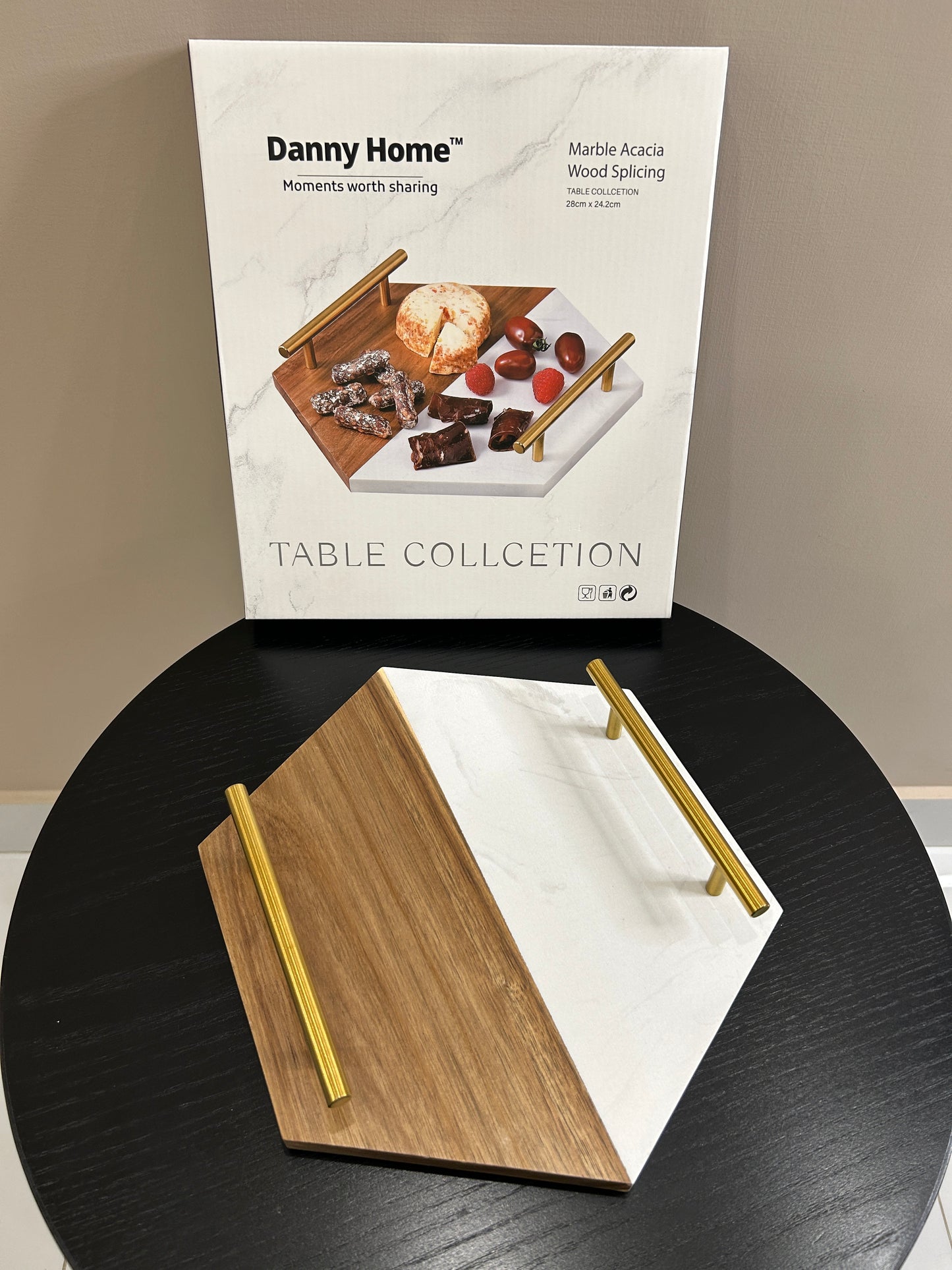 Danny Home Marble Wood Platter (Hexagon)